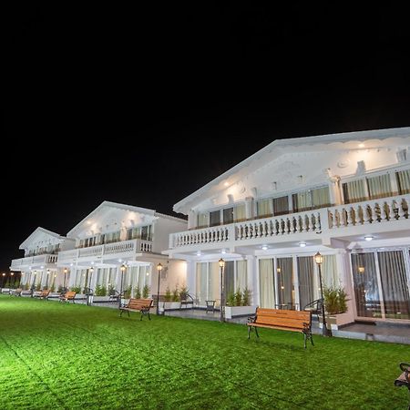 Treebo Skydale Premium Suites, 1500 Mtrs From Ooty Lake Екстериор снимка