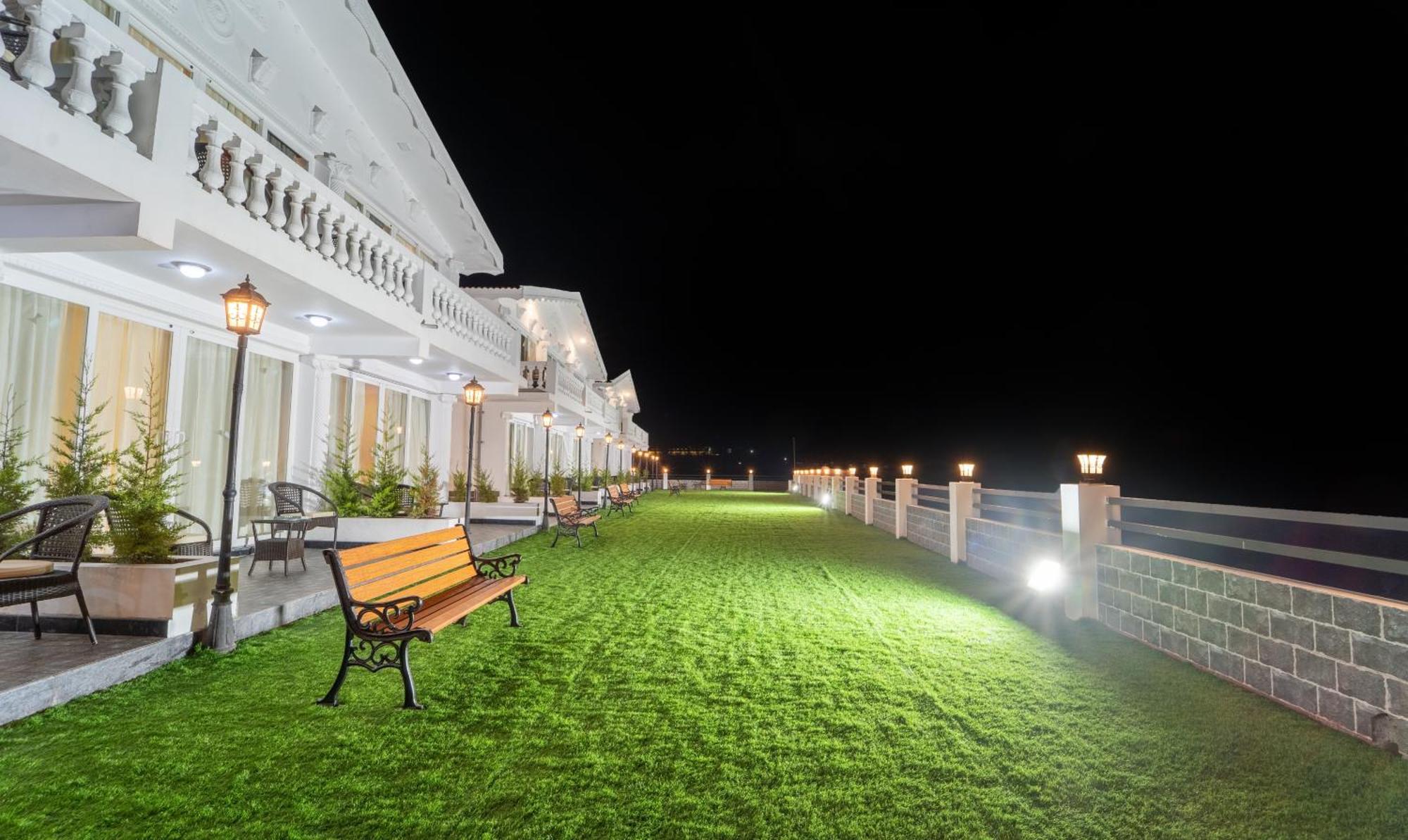Treebo Skydale Premium Suites, 1500 Mtrs From Ooty Lake Екстериор снимка