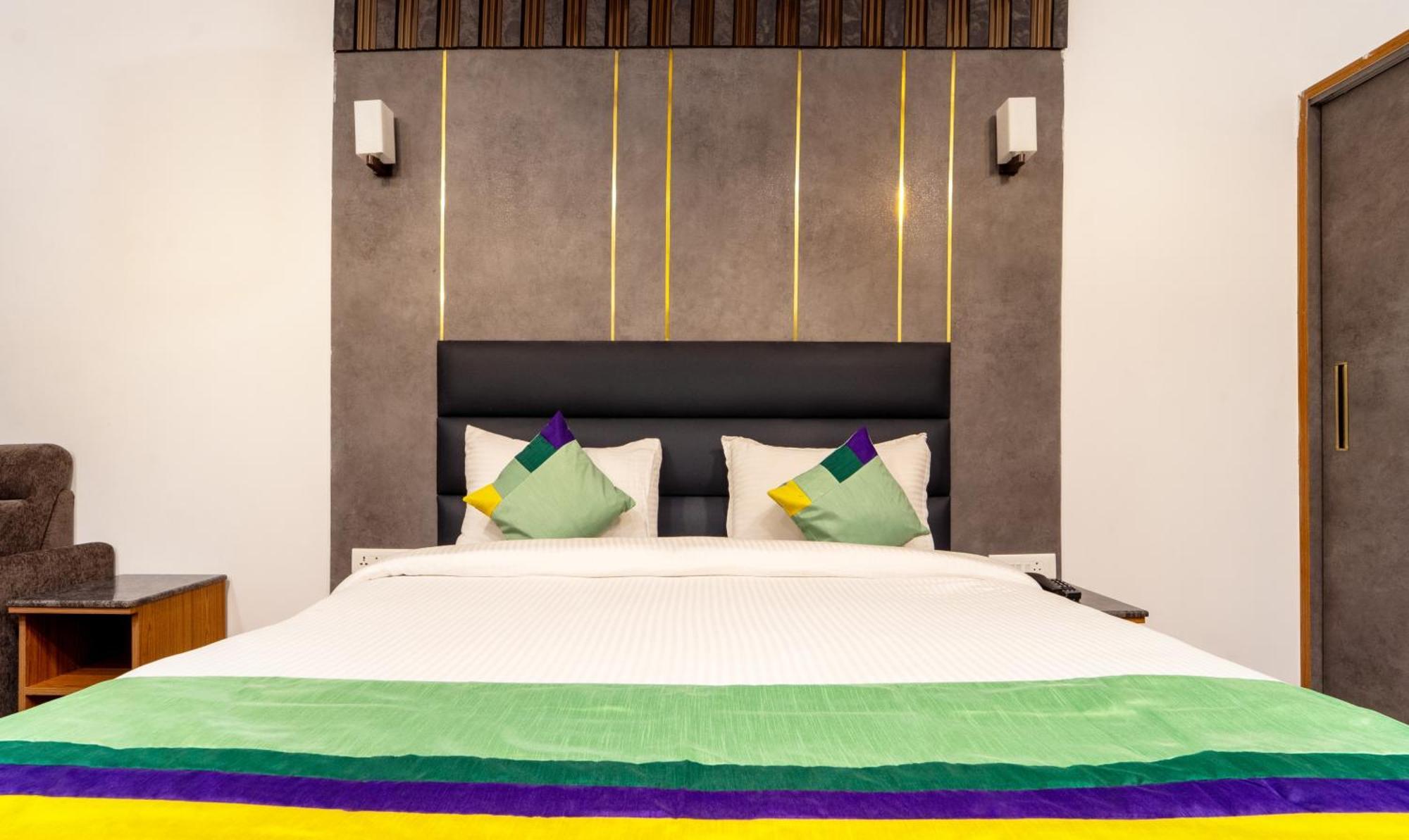 Treebo Skydale Premium Suites, 1500 Mtrs From Ooty Lake Екстериор снимка